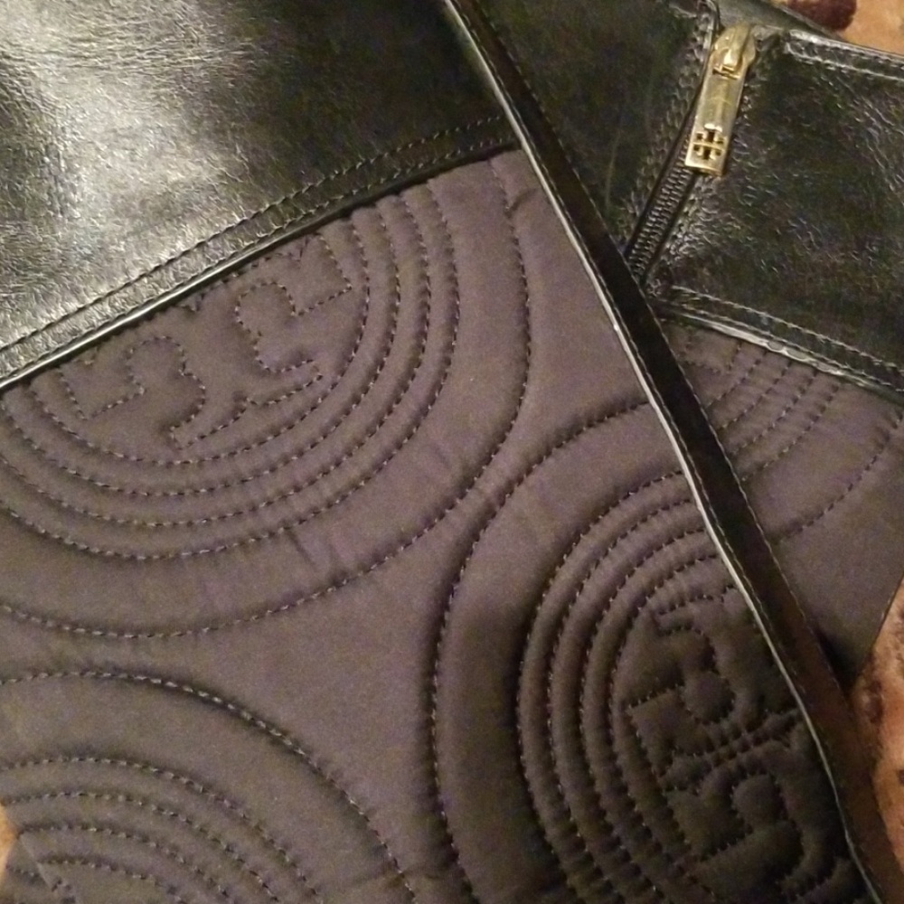 Rare & Beautiful Tory Burch riding boots